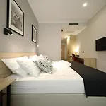 Hotel Teatro Verdi Boutique 4*