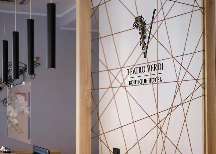 Teatro Verdi Boutique Задар