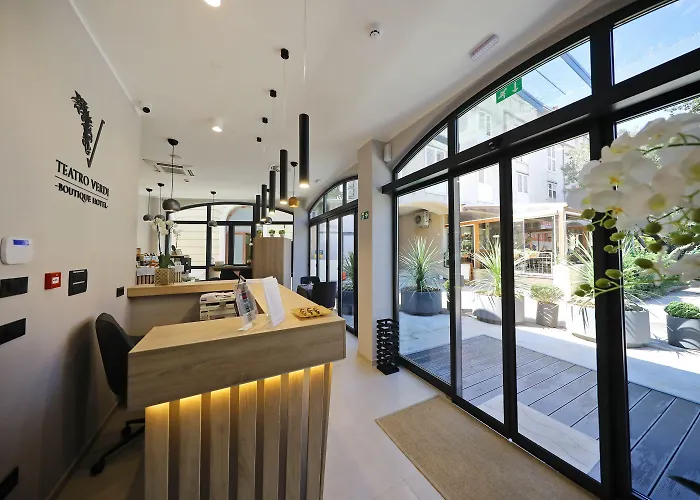 מלון Teatro Verdi Boutique 4*
