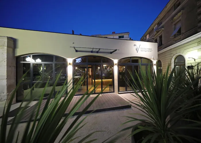 Teatro Verdi Boutique Отель