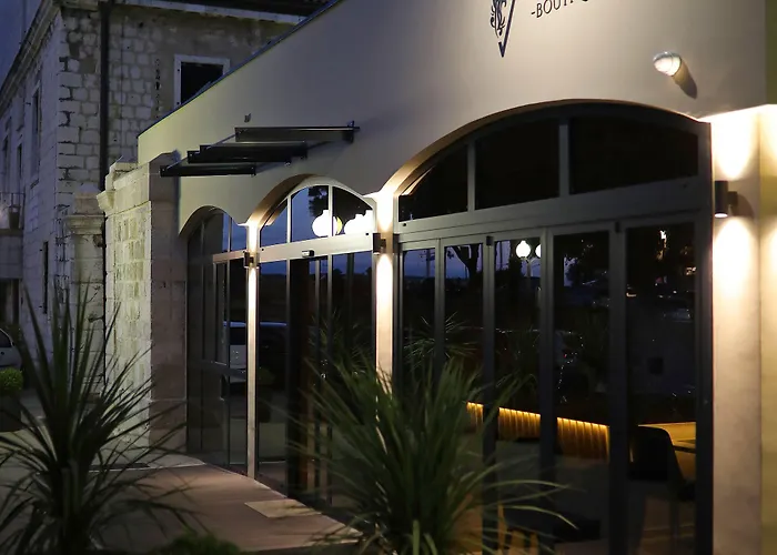 Teatro Verdi Boutique מלון