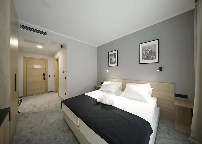 מלון Teatro Verdi Boutique 4*